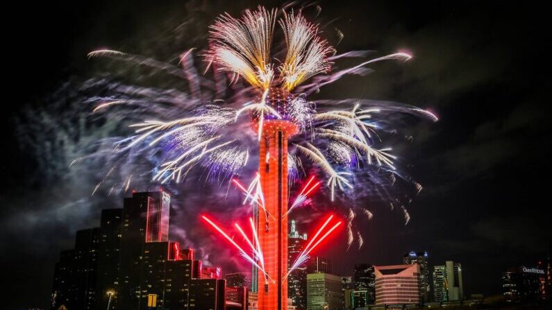 Dallas Fireworks New Year's Eve 2024 | Lone Star NYE fireworks